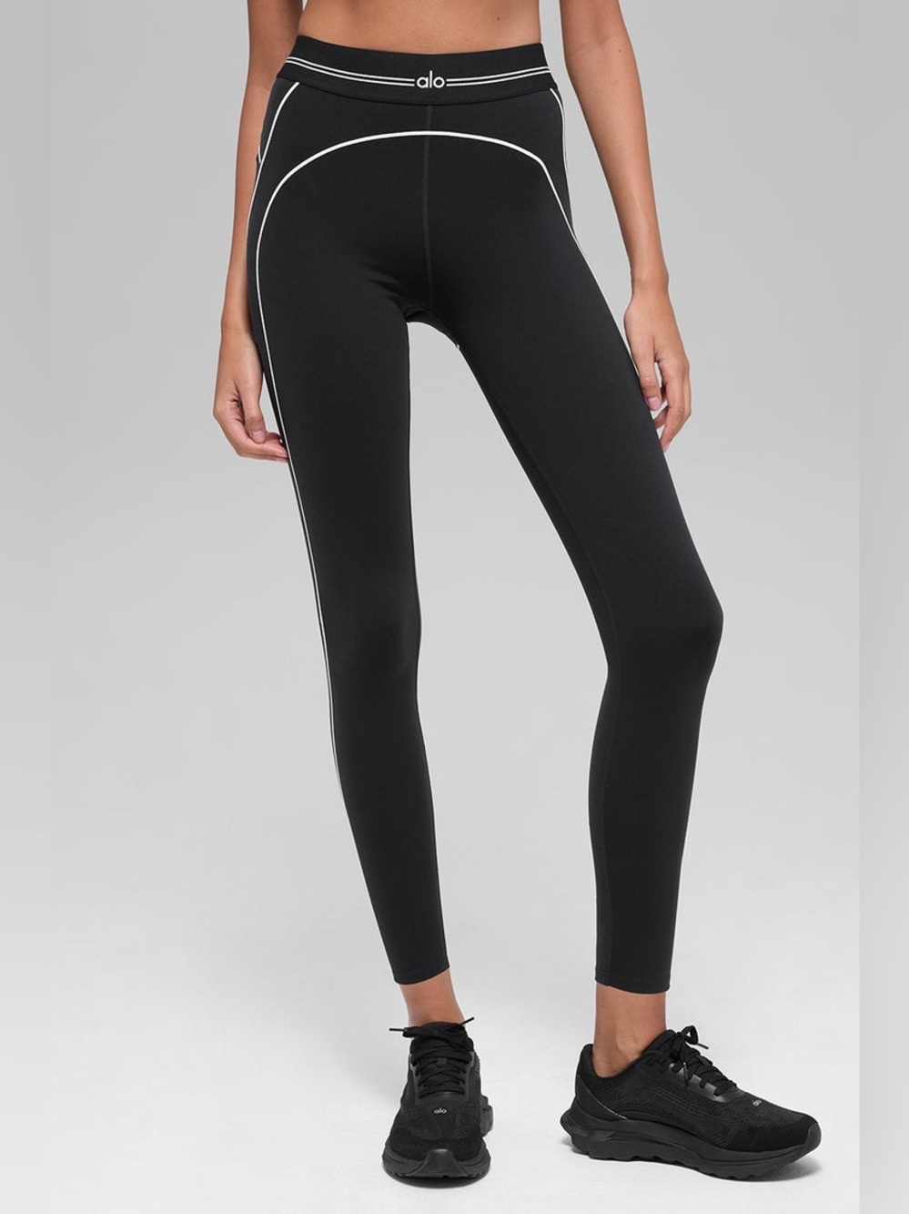 Alo Yoga Airbrush High-Waist 7/8 Heart Throb Legging Black and White Women’s XS